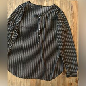 Ann Taylor women’s blouse large long sleeve black with white stripes
